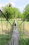 Péterhida közelében Péter függőhídon jön c GCRINY-3