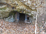 Rácssal lezárva
