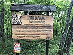 Lapjak csúcstábla és könyv