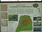 A tanösvény szépen kiépített és gondozott - de az kár, hogy zsákutca, azaz nem lehet rajta körbesétálni a tavat