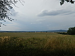 Kápolna a távolban (a láda felől)