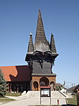 Kakasdi faluház és kálvária-2