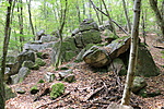 kövek