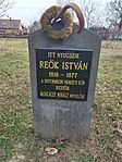 Reök sír