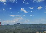 Tanúhegyek Balatonfenyves partjáról