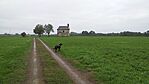 kápolna a távolból