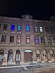 Fent a napóra, sötétben