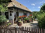 IMG-cb56197d281536e9af4305302245b8f3-V