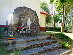 Templomkertben