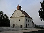 Remeteség a temető bejárat irányából Remeteség a temető bejárat irányából